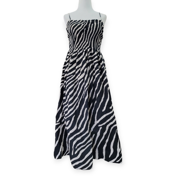 H&M Dresses & Skirts - H&M Zebra print Vacation  maxi dress